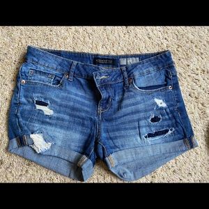 Aeropostale Midi Jean shorts size 8